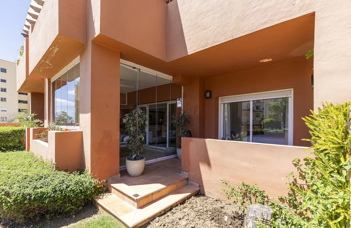 3e02fbfe-1f12-4008-901e-221ff70e580c