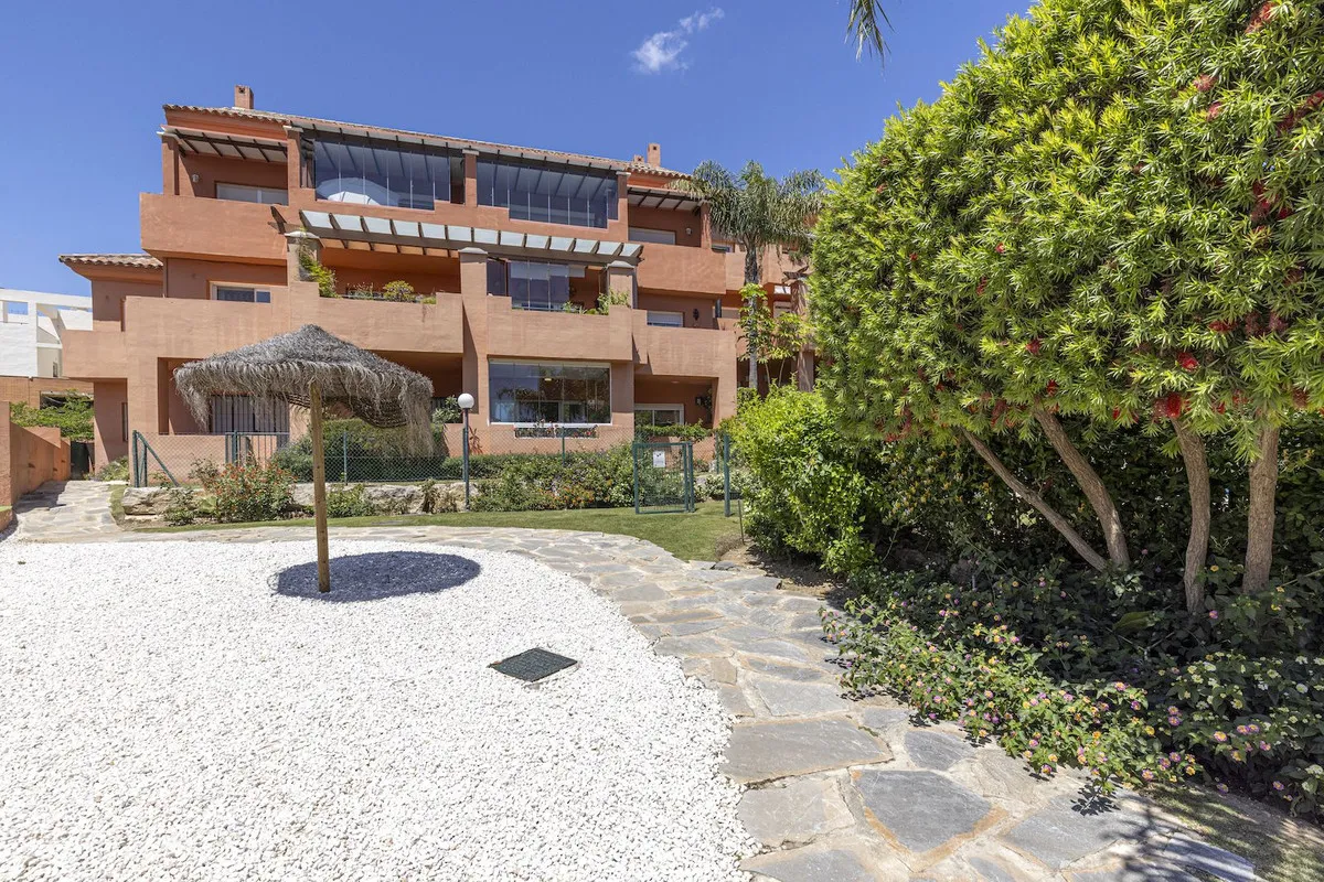 64f0f80c-dd56-459a-92c6-8ed9dd75b502