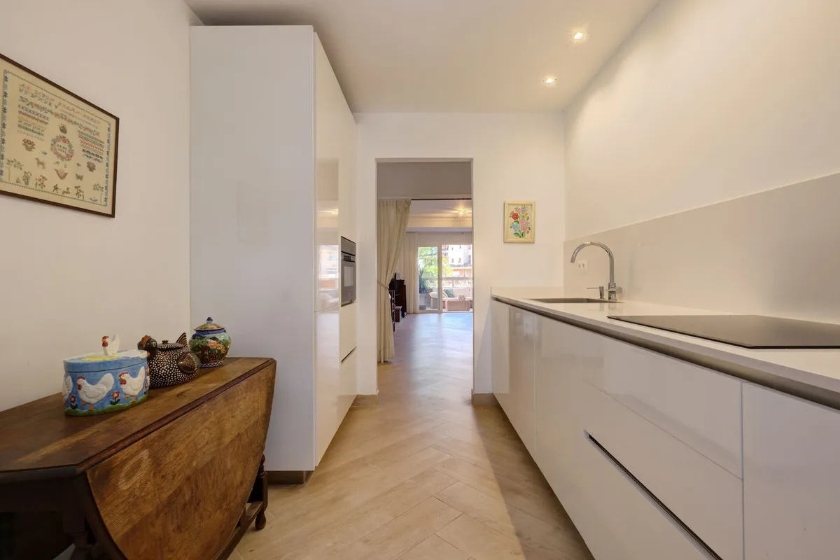 97fcdae1-a9e1-4571-a905-c19b8cf45d7b