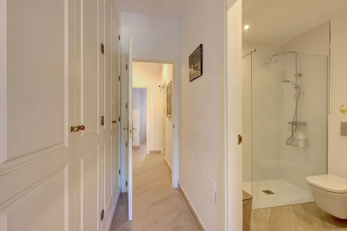 dbbb96fc-9af1-4e02-862e-6b3eafe24951