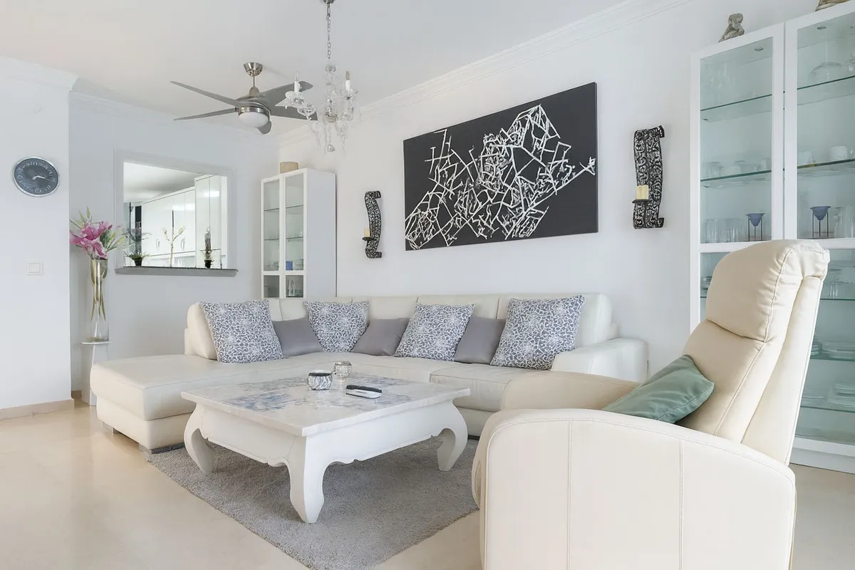 887b0e46-0385-46be-8cb0-19e0b67f2016