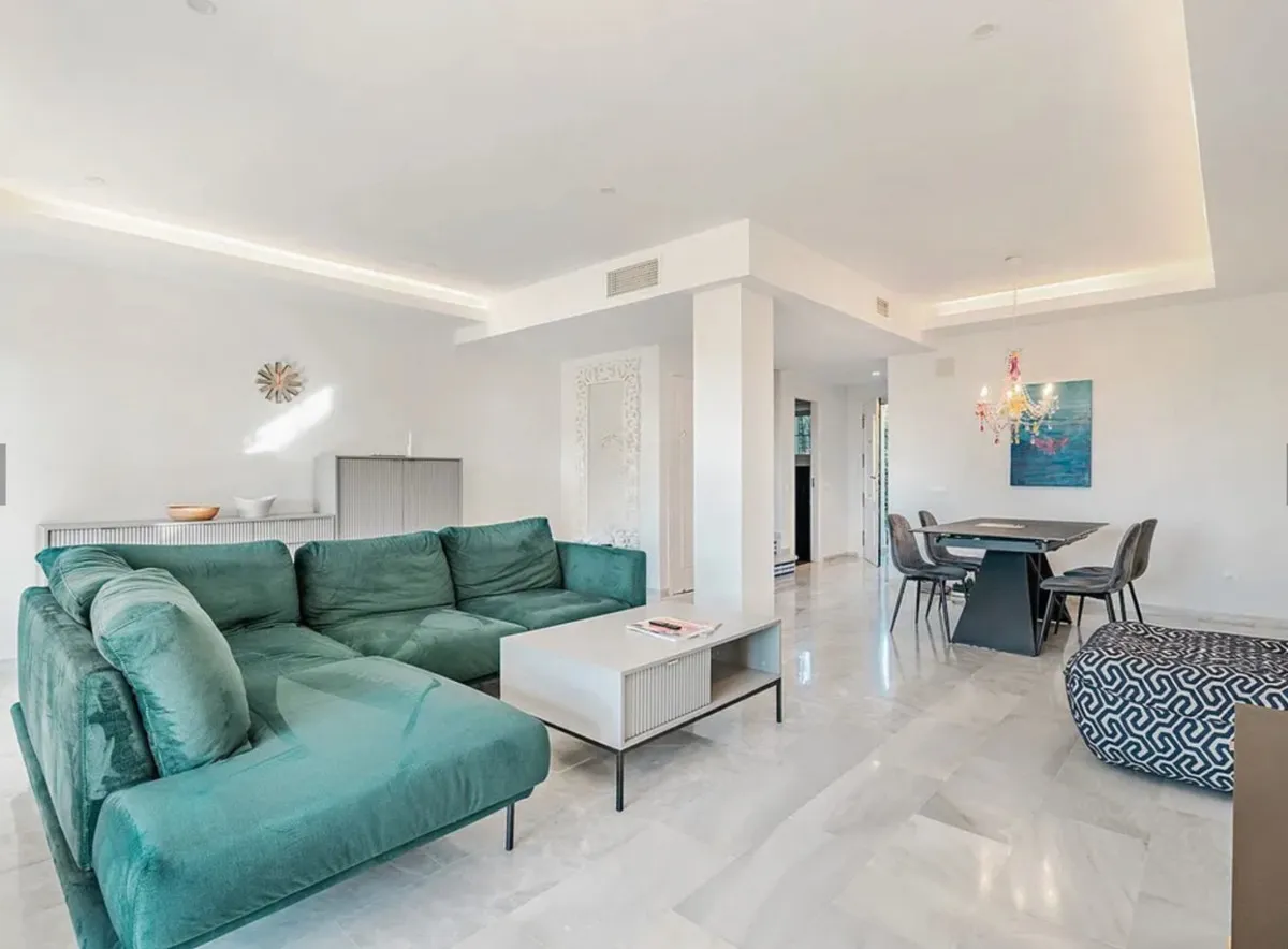 4004fdfb-e193-4167-8076-aa5009e58a4d