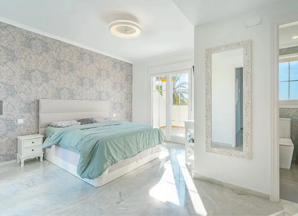 419b9e25-2657-48e4-8874-e498ff164e3e