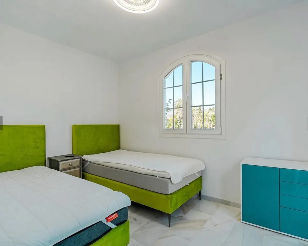 61065e18-f5e7-4b19-a7f8-c0dd6689599d