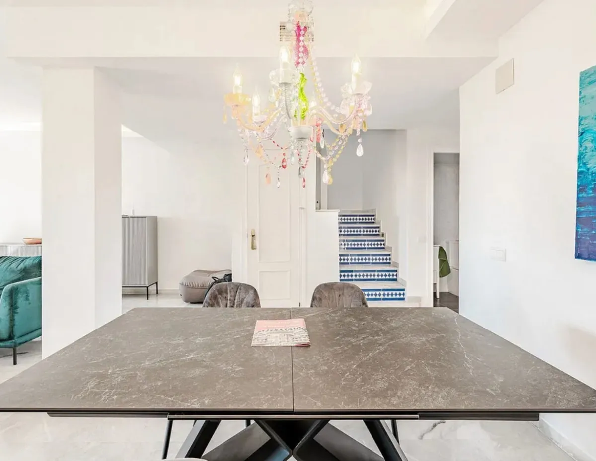 8e078df7-5dfc-4fa9-93b3-8e78f2488d9e