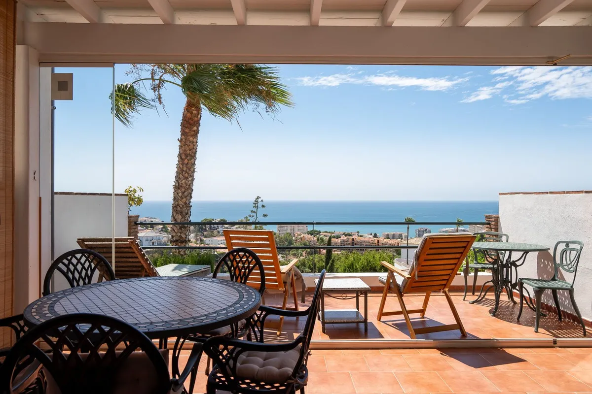 057149e5-3f7a-4fef-848b-95fbf0d0ead2