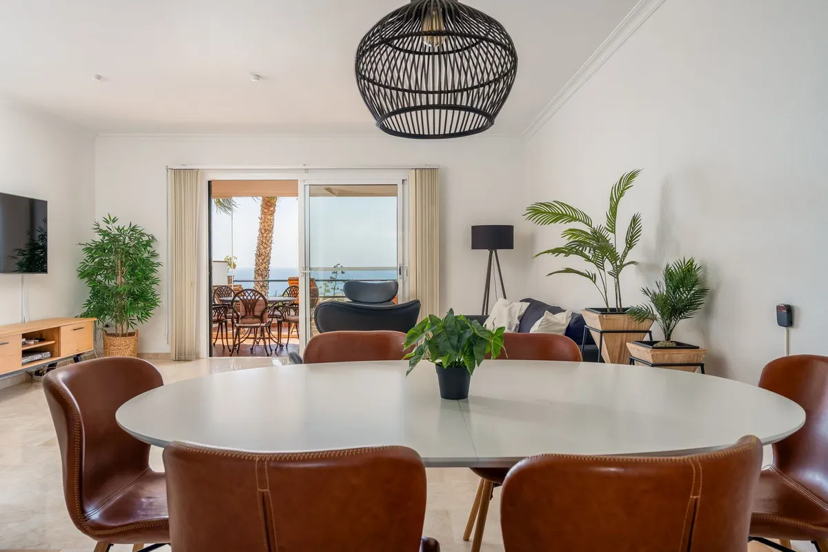 7cb570ea-d32e-4320-b21f-5edf82fddea0