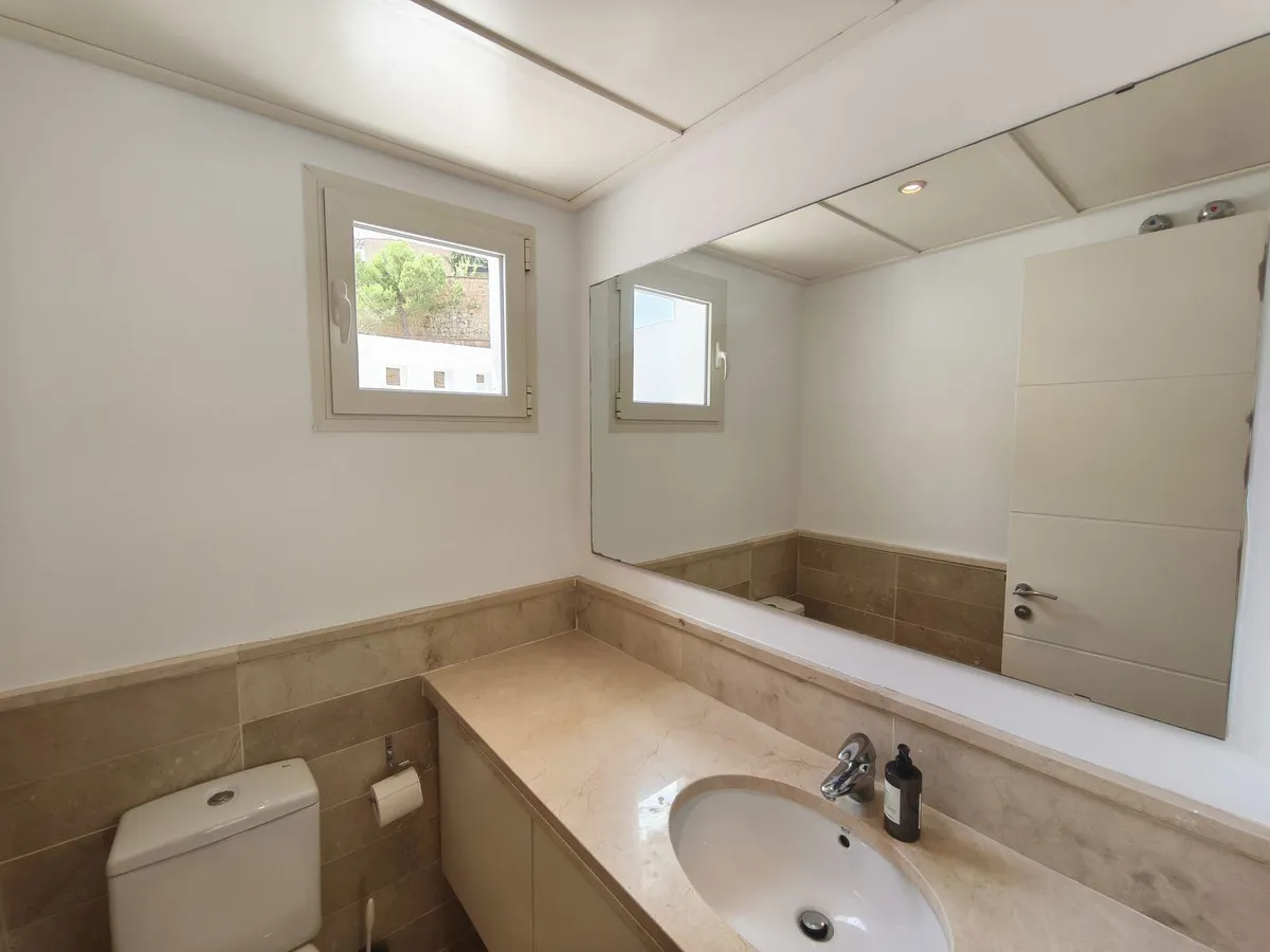 bca36127-f890-4ee7-88f7-19faf1d4f6ee