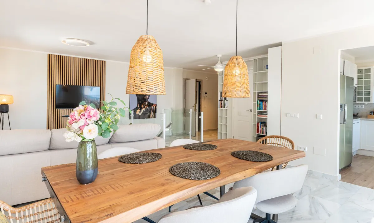 636a42a8-b946-4acd-8f10-ff0f93292854