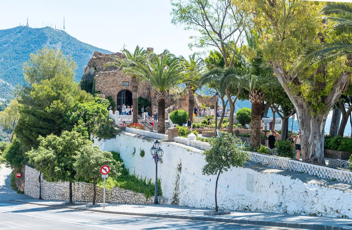 83e8d33b-495d-41e1-9fdb-bb5ebd7e6289