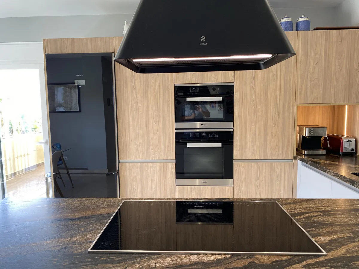 0c8426cd-be50-410a-9ead-4bbb6c8e5c8c