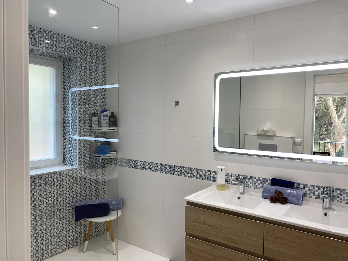 2d10fa7f-3879-43e4-a16d-ea63b55495c9