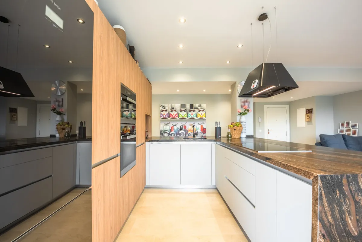 8f5e638c-1617-414b-9a18-0f74c04f1e37