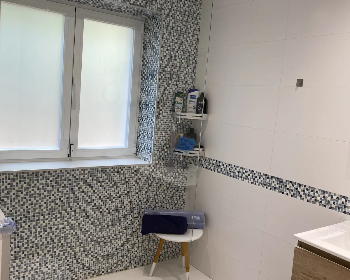 913af3e8-5090-4ccd-83b5-1e948ebceb7f