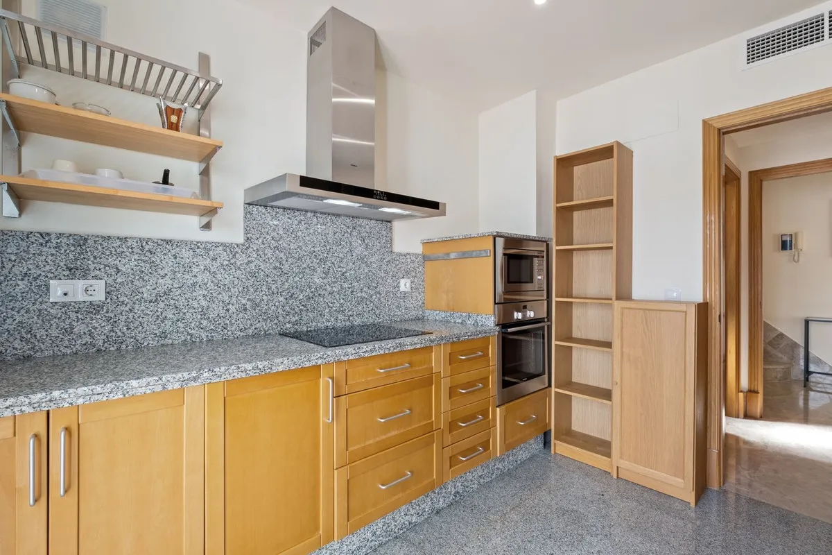 3044cf6b-1a47-43c2-b8bb-ea56f288394b