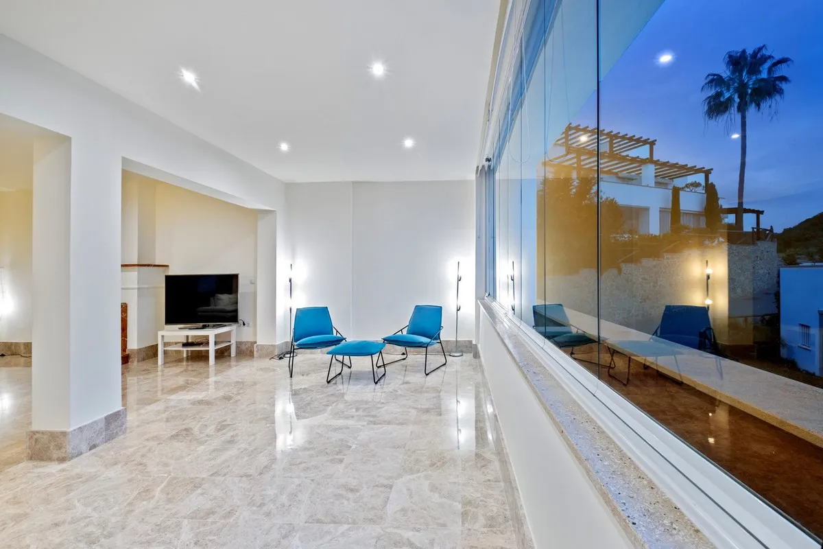 93b06c12-e161-4092-96b2-d88306fcd641