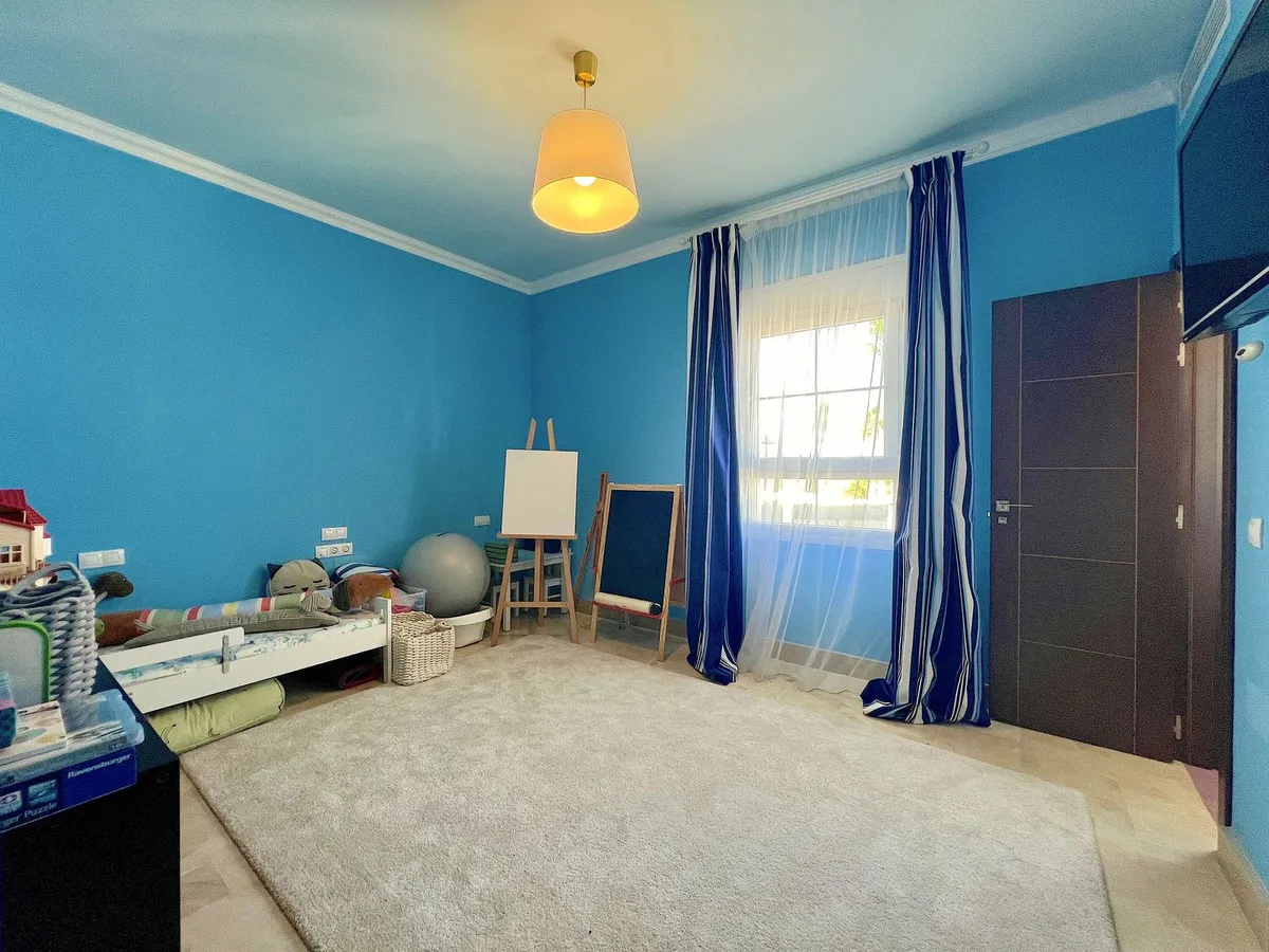 157438f5-8f78-4dc9-a6c2-0be36799f67e