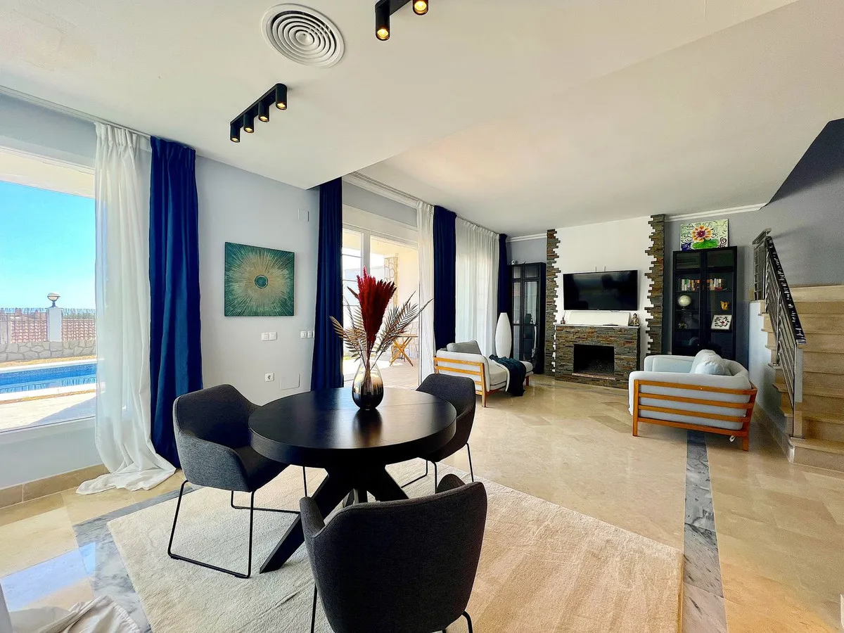 18952aa1-ffd2-4be1-89e5-f4920bc8147a