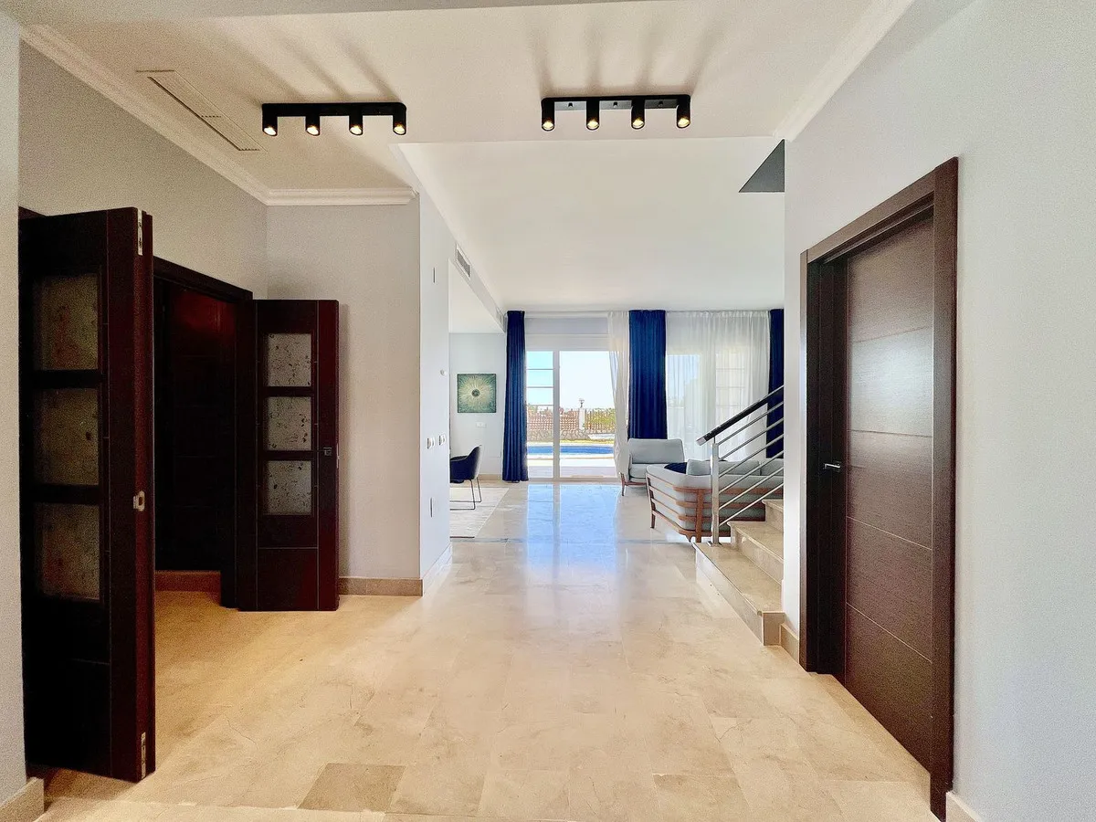 2f21238b-062a-4fc5-8fe9-6b74f463c234