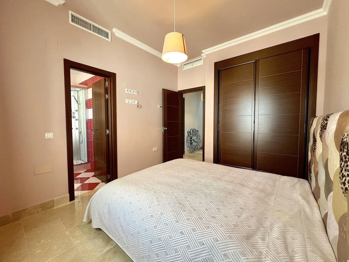 669d45f0-27de-460d-bcc8-37af8085a6e0