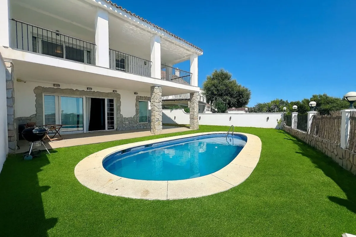 9c8aa1b1-4bbf-47f6-aedd-01d9e8c8695f