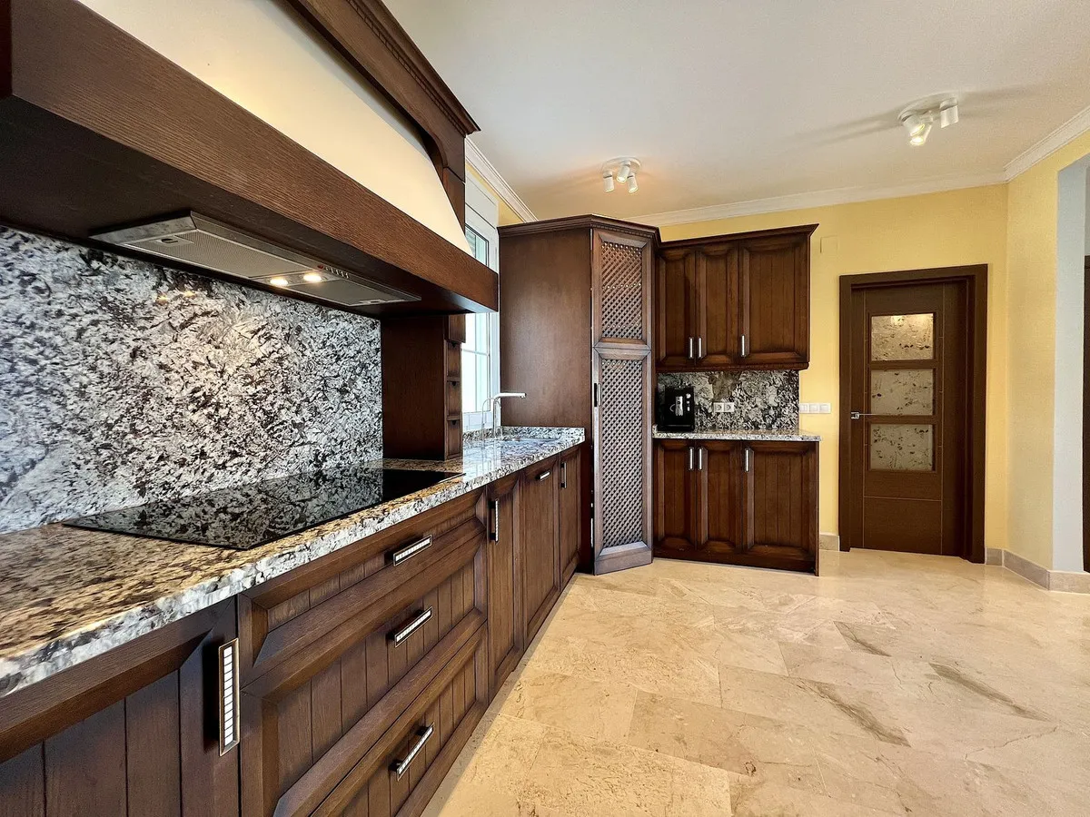 a944acee-9a5a-457f-87e5-9933cf6ff6d9