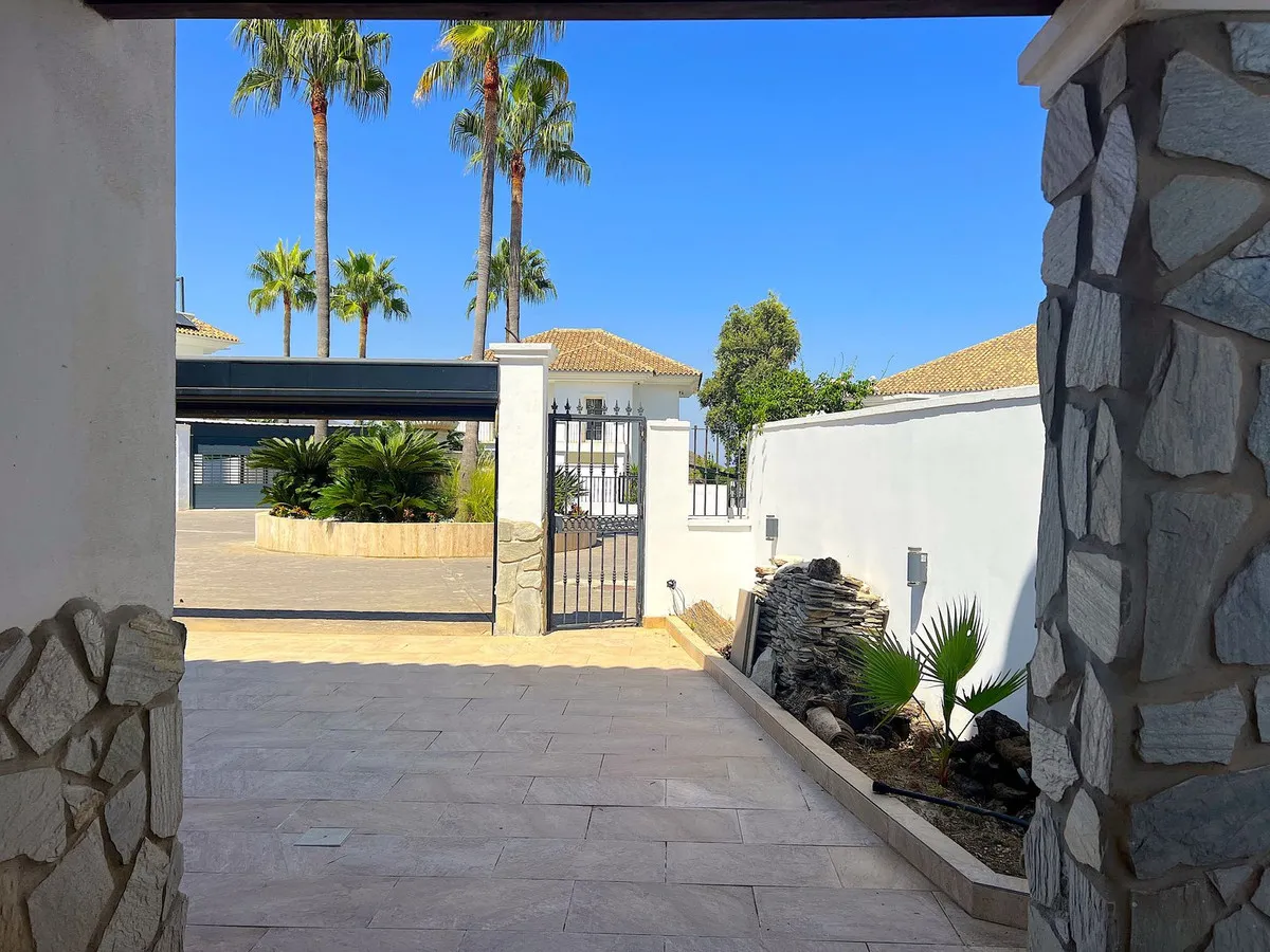 dbd9e44c-d905-4e3c-acde-7d30d8bd7b61