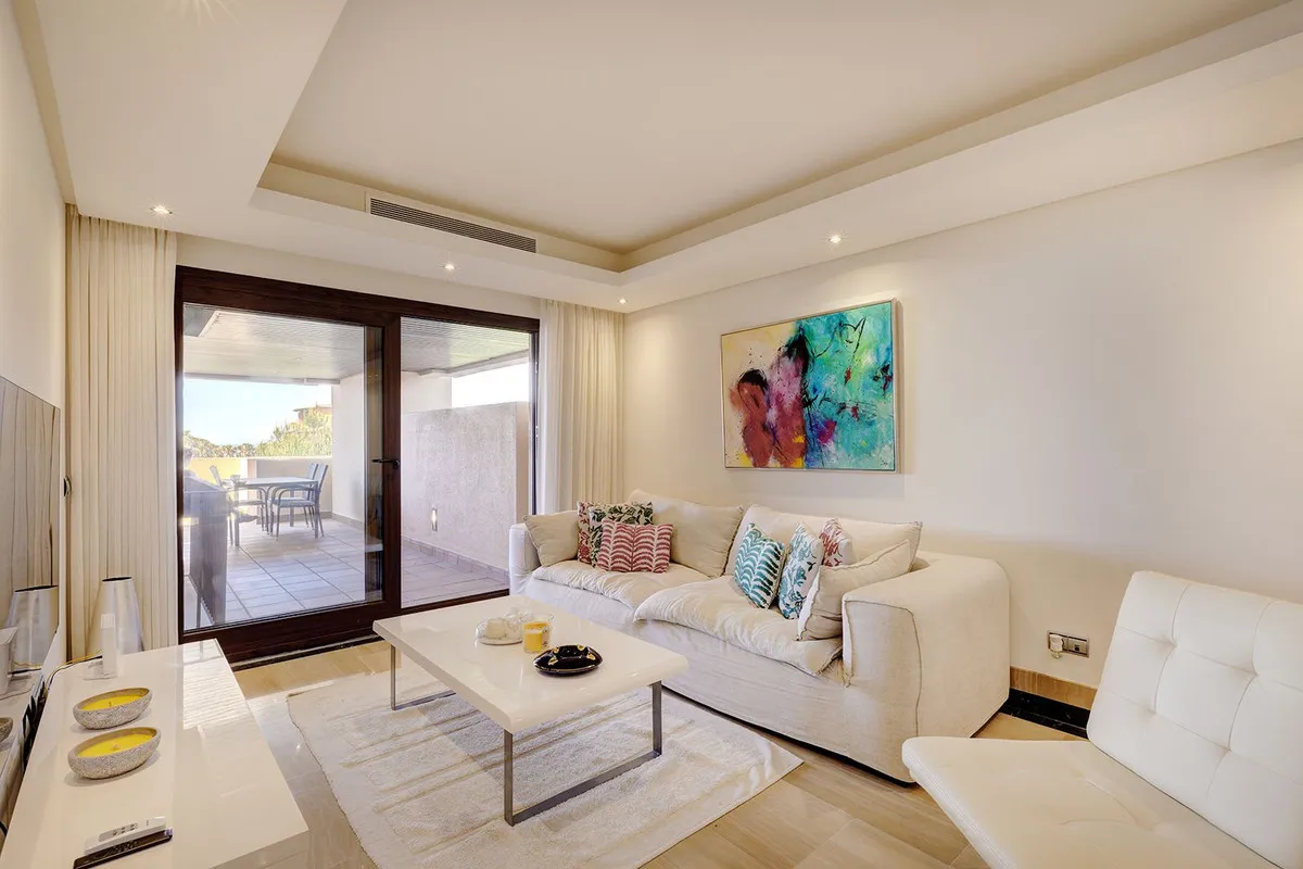 07967254-6056-4859-b077-b8c54394cbd0