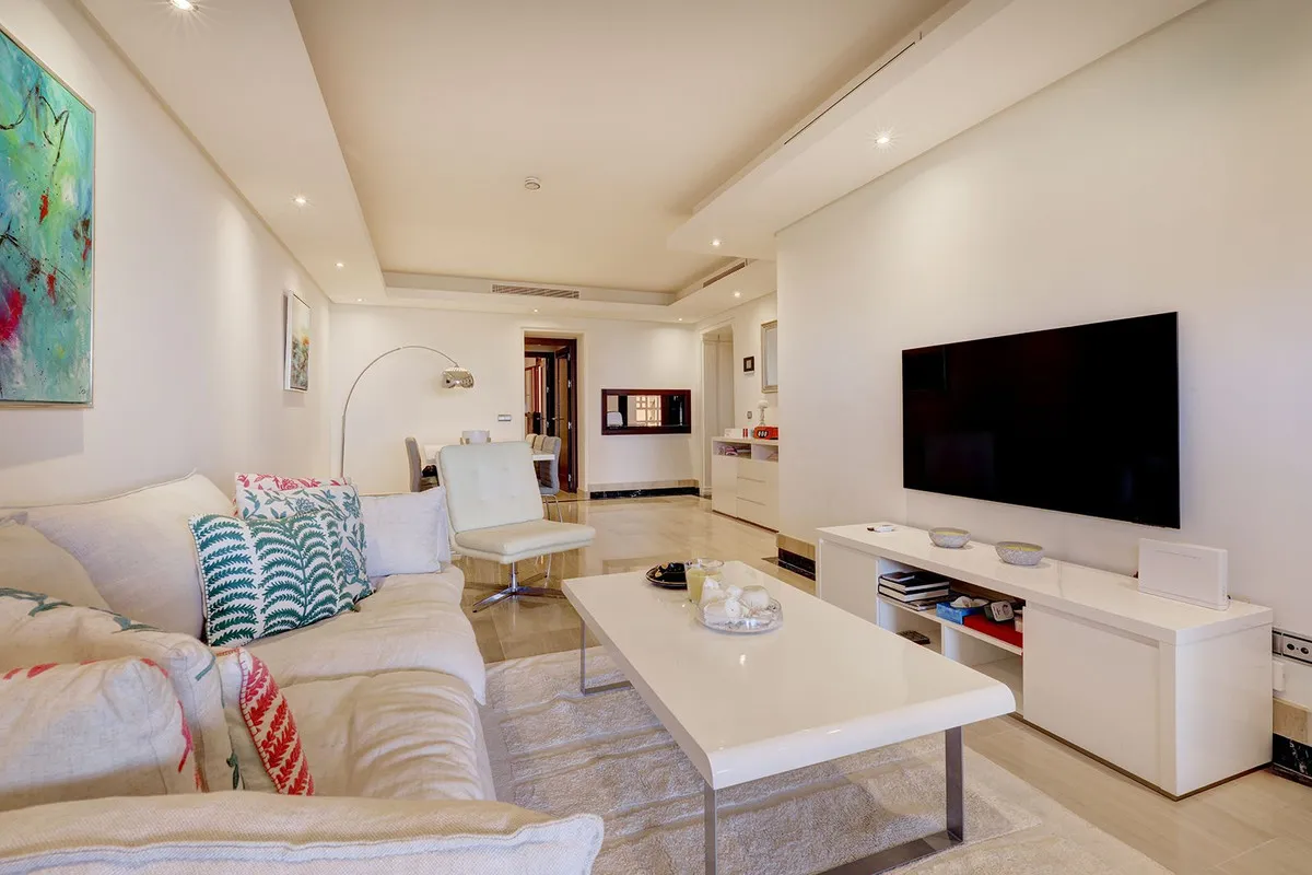 c7e34e23-f333-4bff-995f-21b10e89aaac