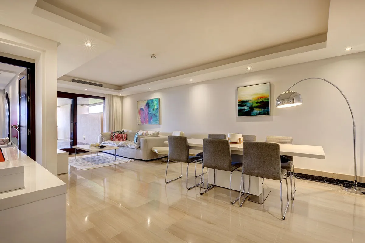 d6805fa0-f1f4-4042-9899-b317faf74fd3