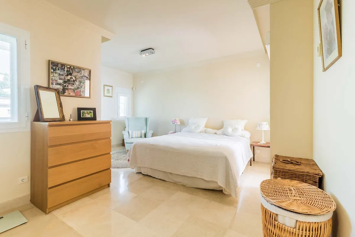 0280ea39-fe1a-4697-9c28-74778c20a048