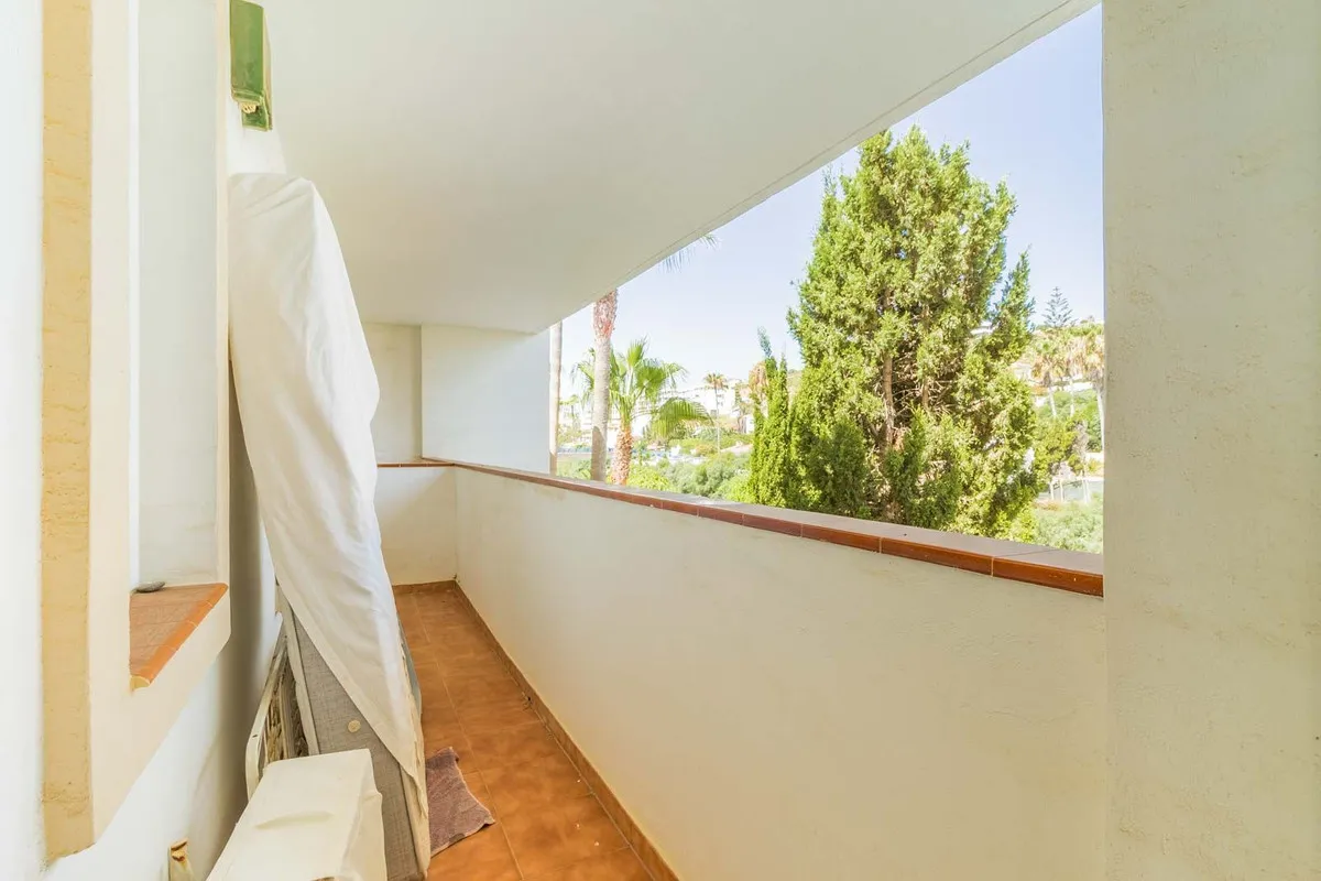 9153ea78-7550-4754-99ad-f348bef69173