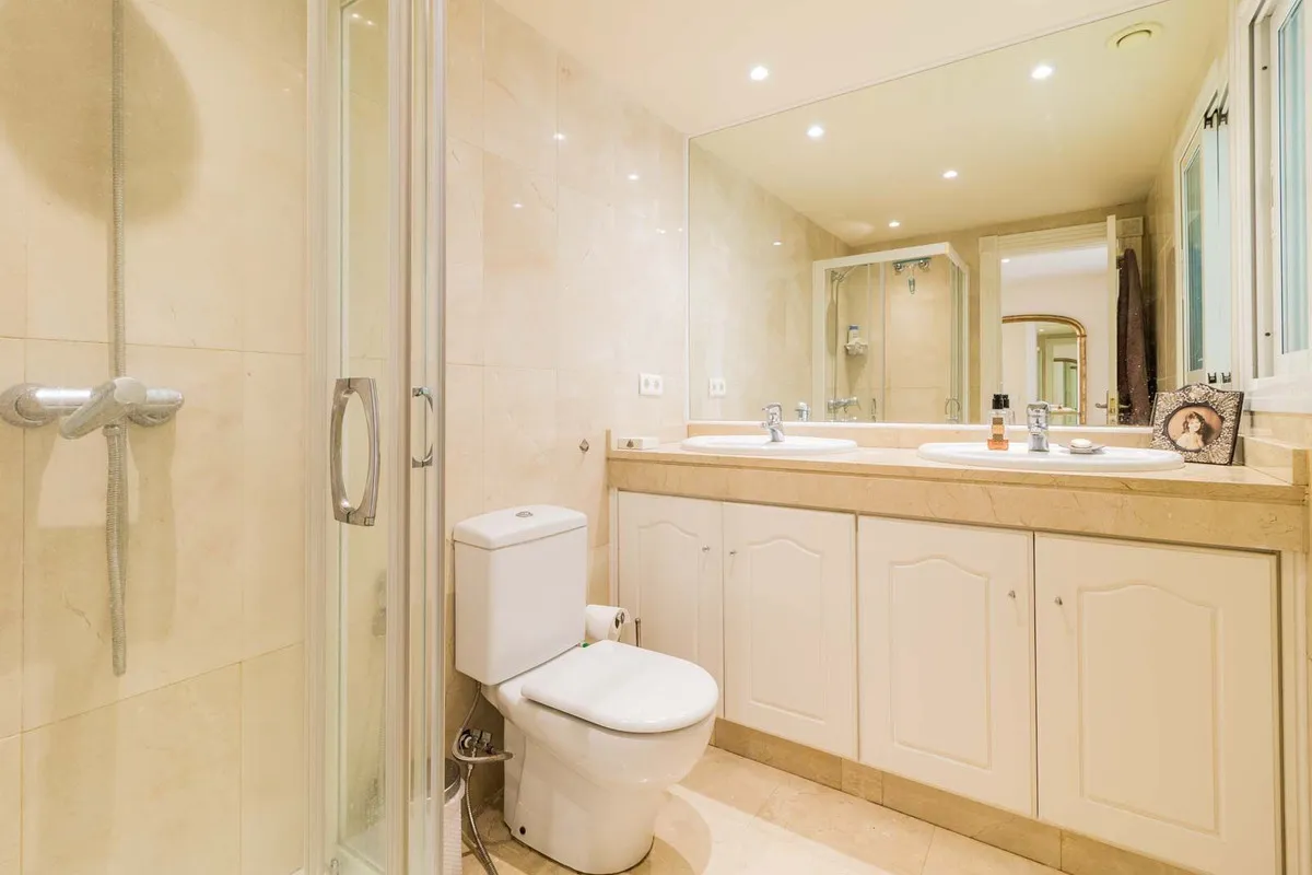 ec253470-3ed3-4584-87be-2757add223d0