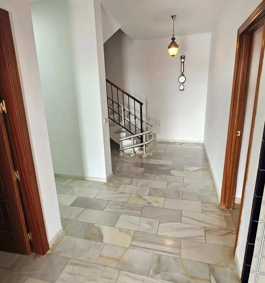 8a95d183-5e27-45a4-a304-20cb416a73b0