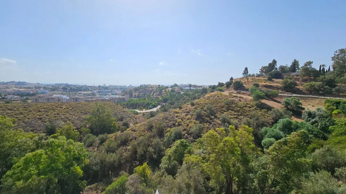 9ef54913-5ab6-4dbe-b6d0-b1abfaaadeda