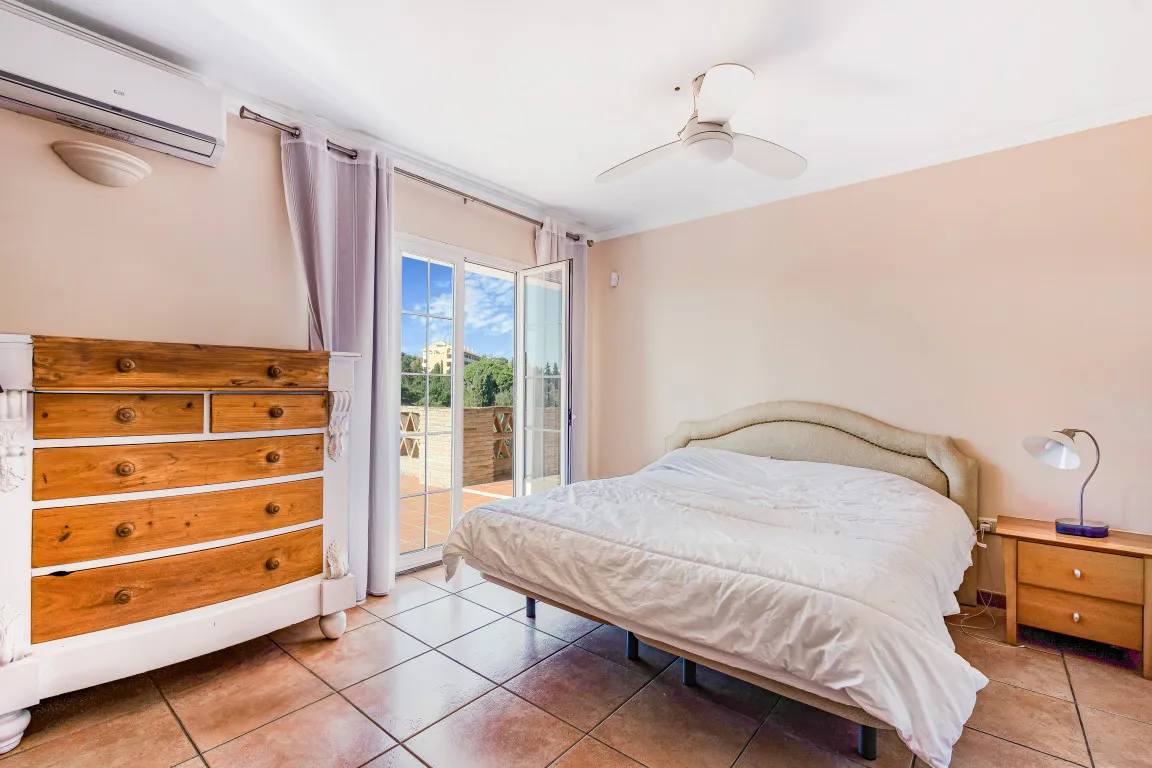 3db79671-c64b-43b8-a45f-f3c92322a91a