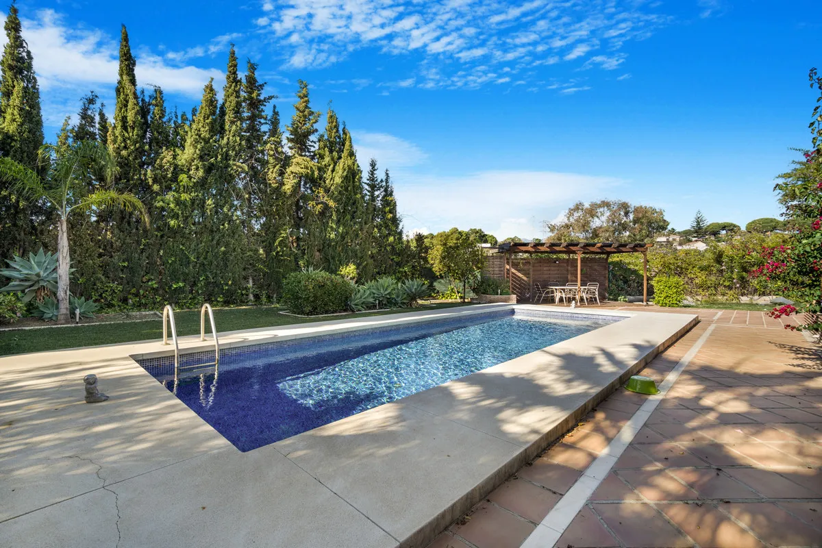 4ab42267-1d74-4bc8-8b85-c1362580ff54