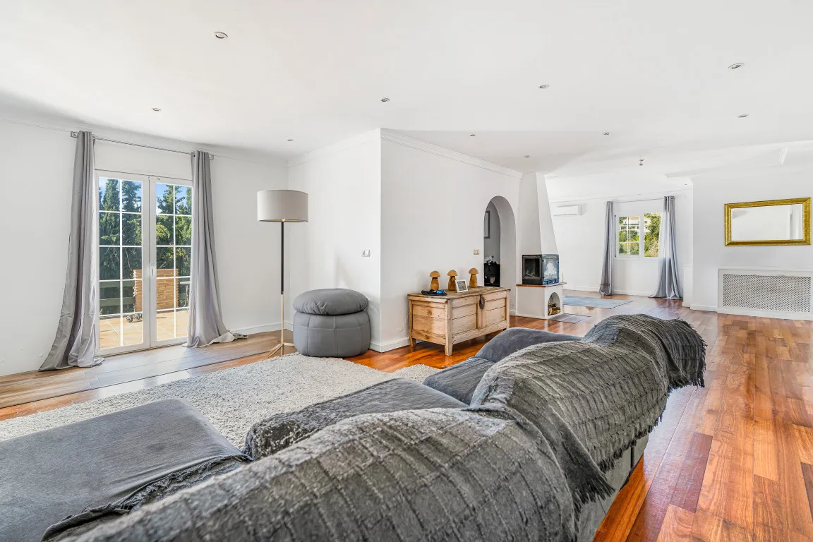 f3ecb94a-fb77-4b57-aff1-12a392226f15