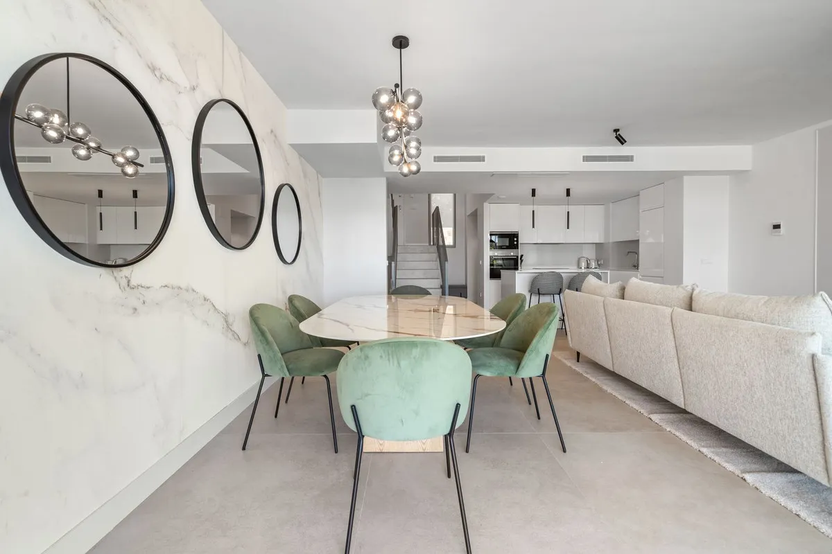 352c5320-b7fc-4430-af95-9339db5ebb4a