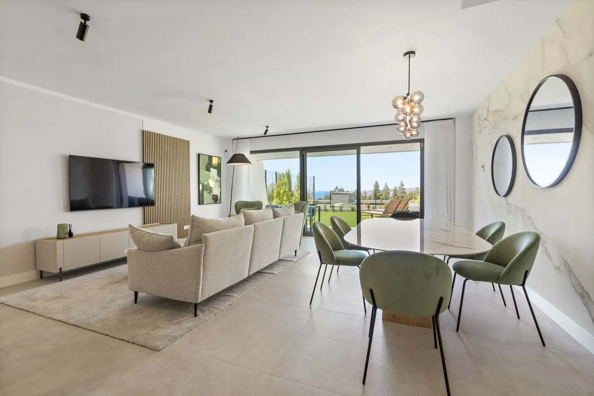 5aba7c60-fb7e-48b7-857d-29be862614ce