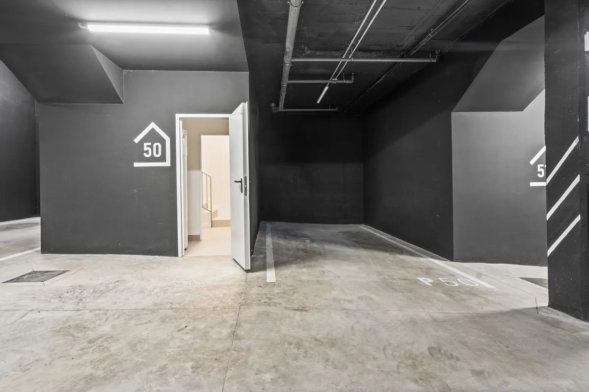 8615abaf-00ac-4db5-a870-2d2011f69d82