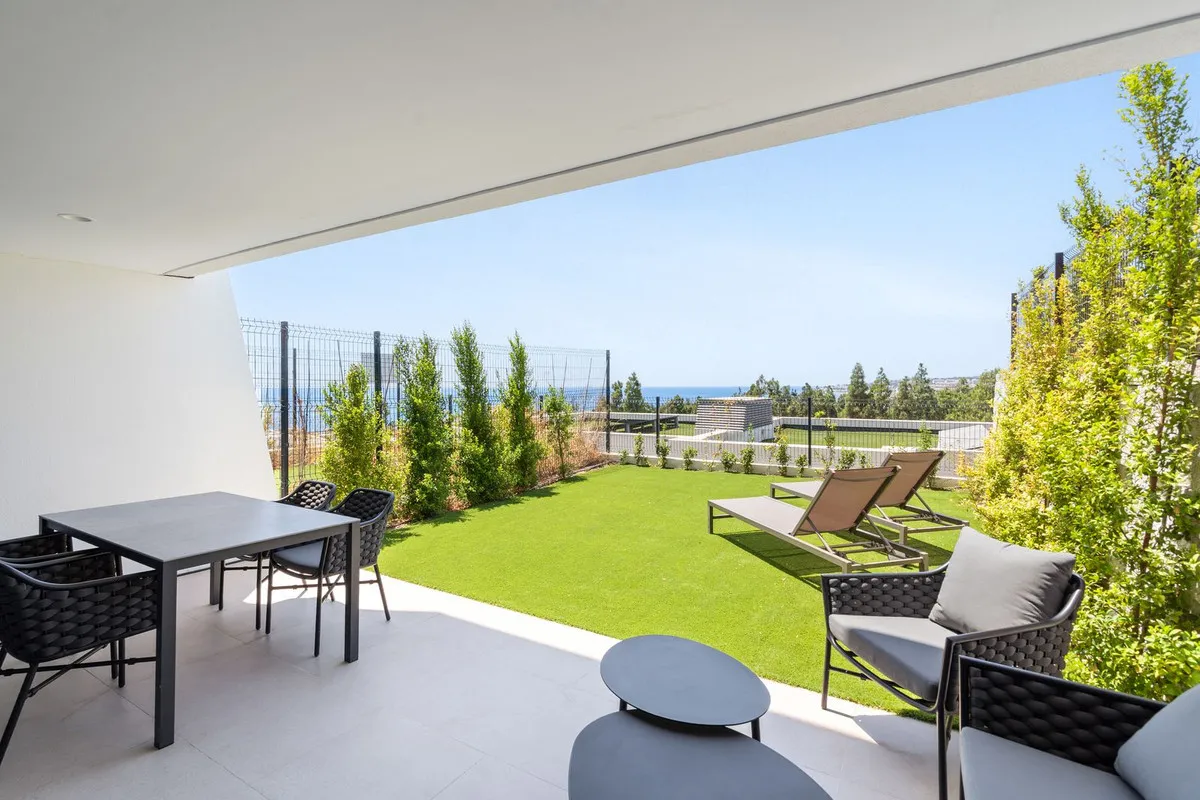 894028fc-10e0-4657-aeb3-daebae2d225d