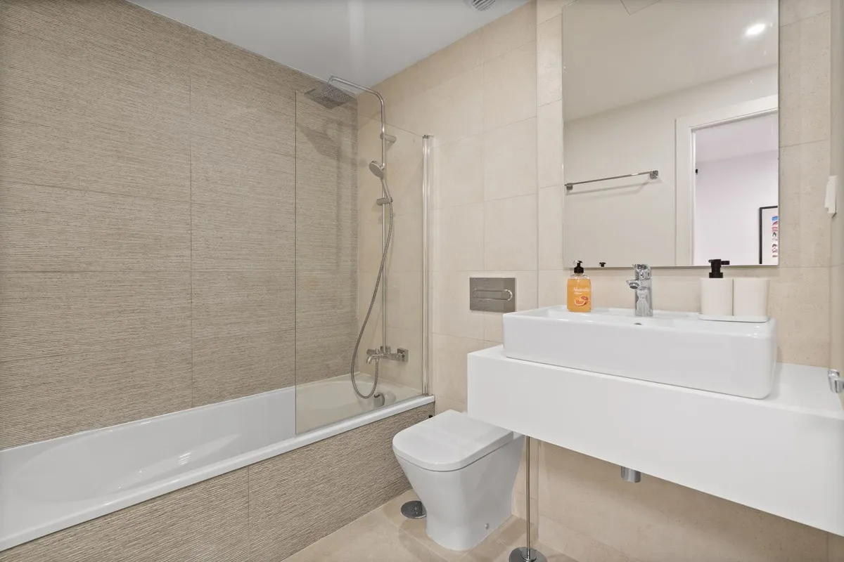 d28a700b-c8ec-4ab3-9f23-3bc9b6e84e30