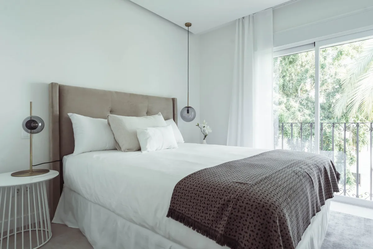 8be969cd-b655-4bf2-946a-f241290477d1