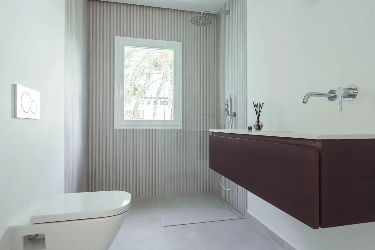 c9783edd-61b7-474e-b8c3-c688142a1dee