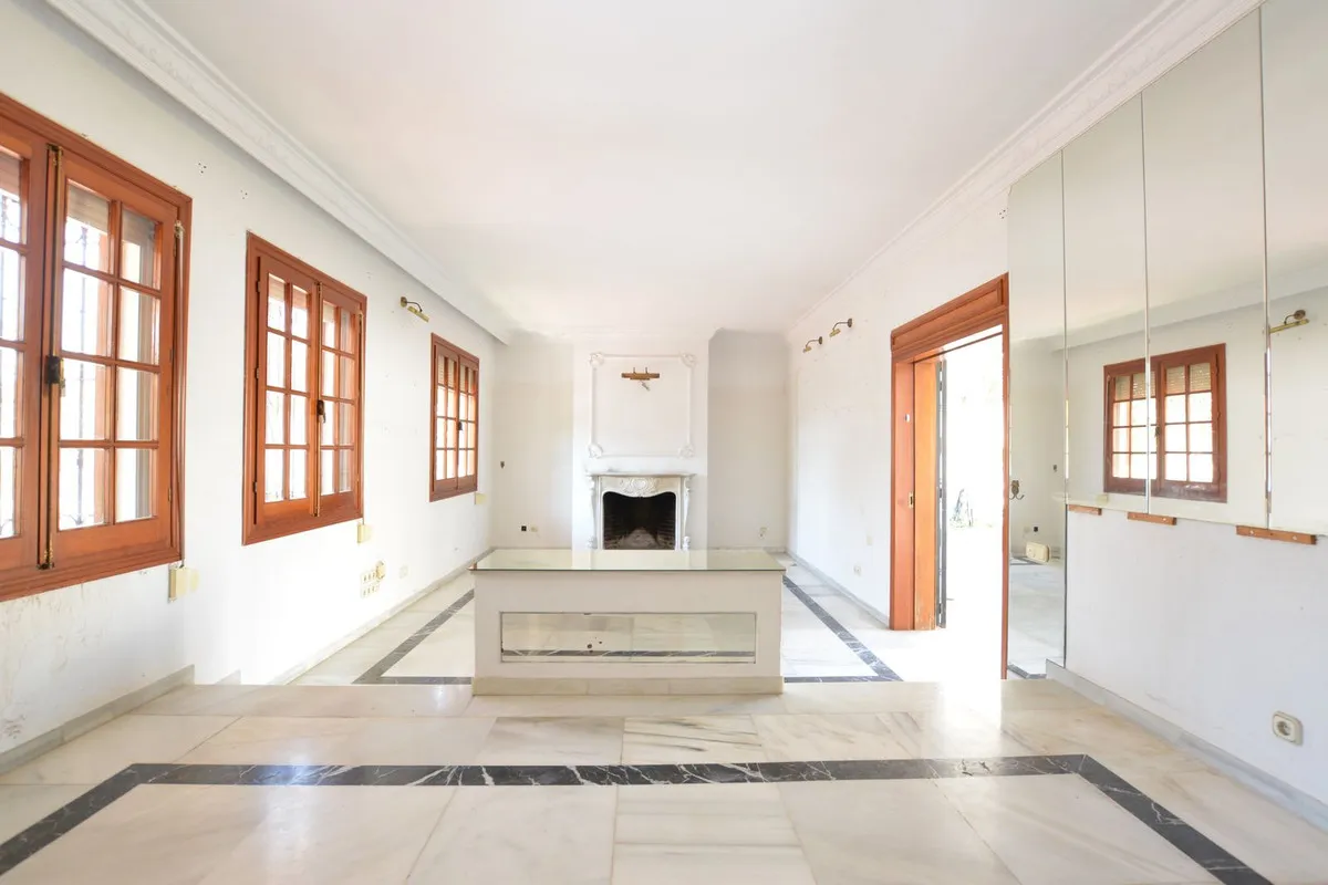 84c3c656-3f47-4024-9d77-13edffdc3159