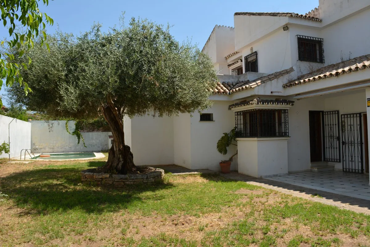 9034bbee-943a-4a28-be5f-34cc0a39da8f