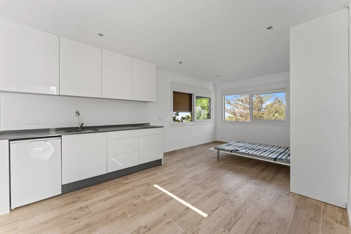 080956c8-6634-4b12-b973-7b116ccf4995