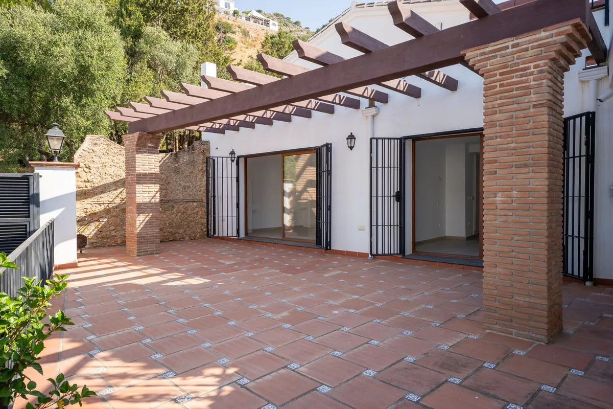 1127f8c2-e974-4db9-a34b-a8f1ae2fb2fb