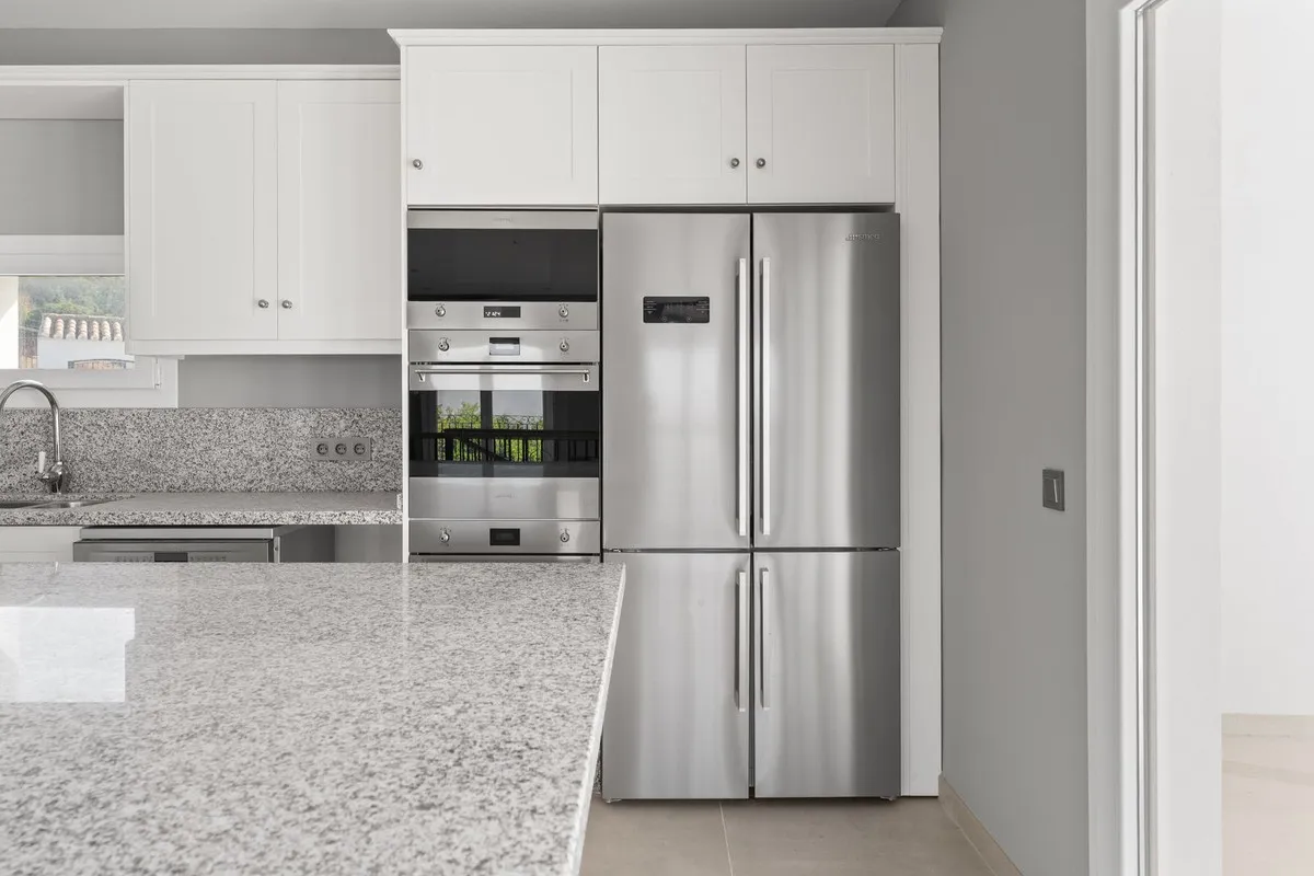 335eae49-f71f-4b28-830f-172f51d7ae9f